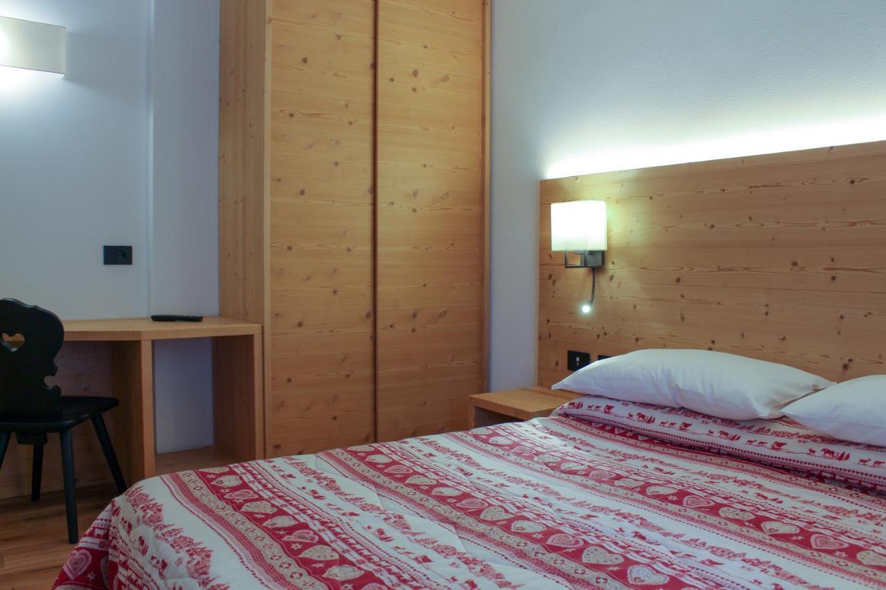Edelweiss Alpine Nature ปินโซโล ภายนอก รูปภาพ